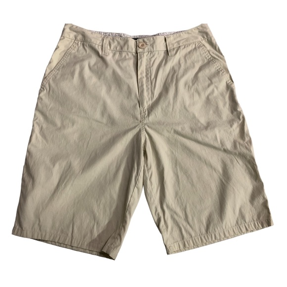Mens Hurley Shorts Size 31 cream great condition - Picture 1 of 4